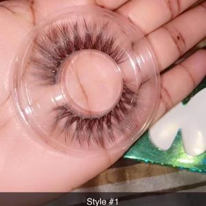 false Eyelashes